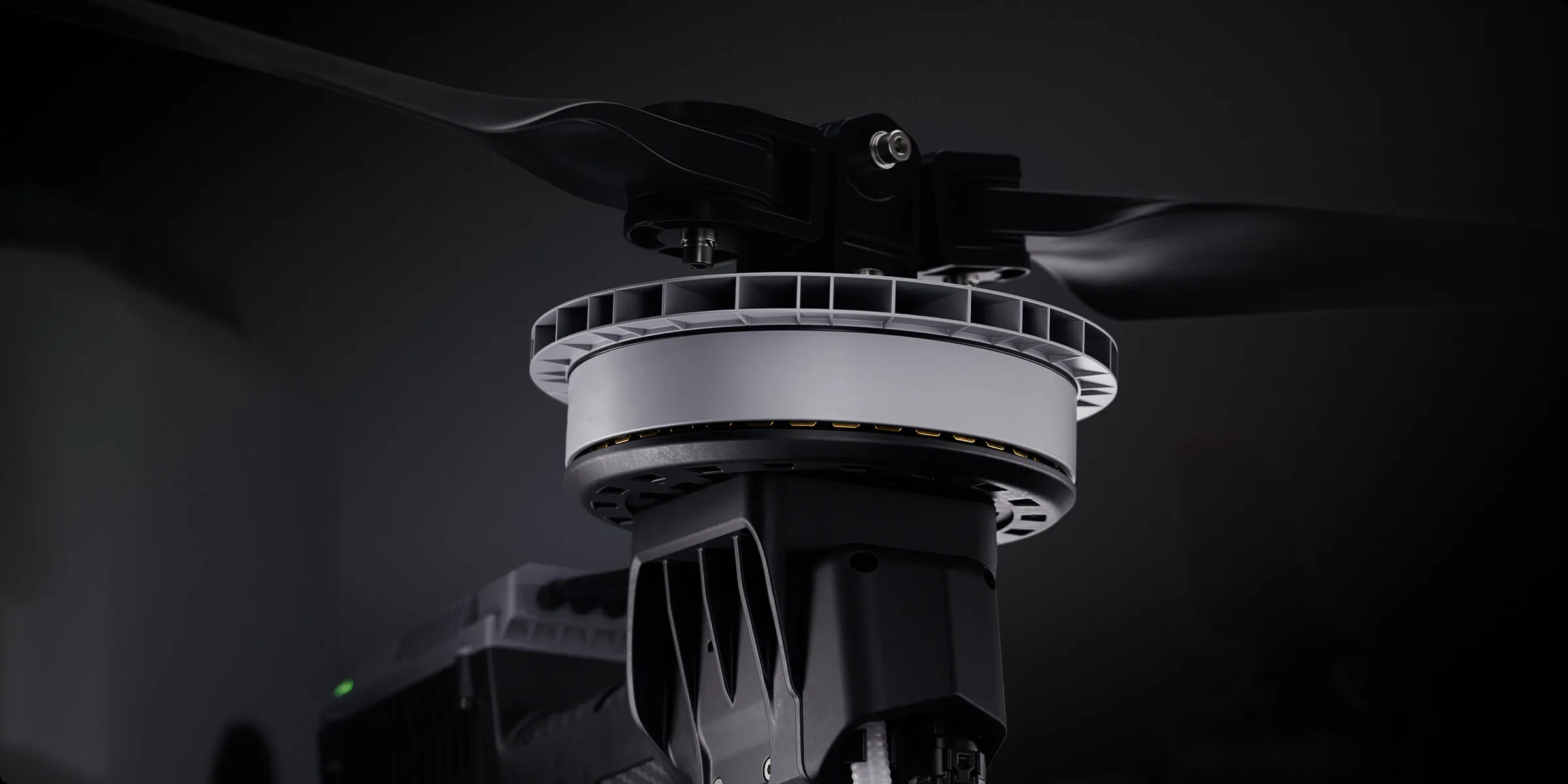 Máy bay nông nghiệp DJI AGRAS T70P
