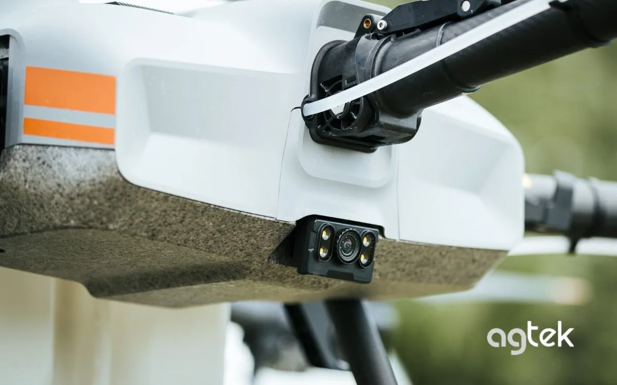 Công nghệ drone tự động phục vụ quan sát định kỳ.